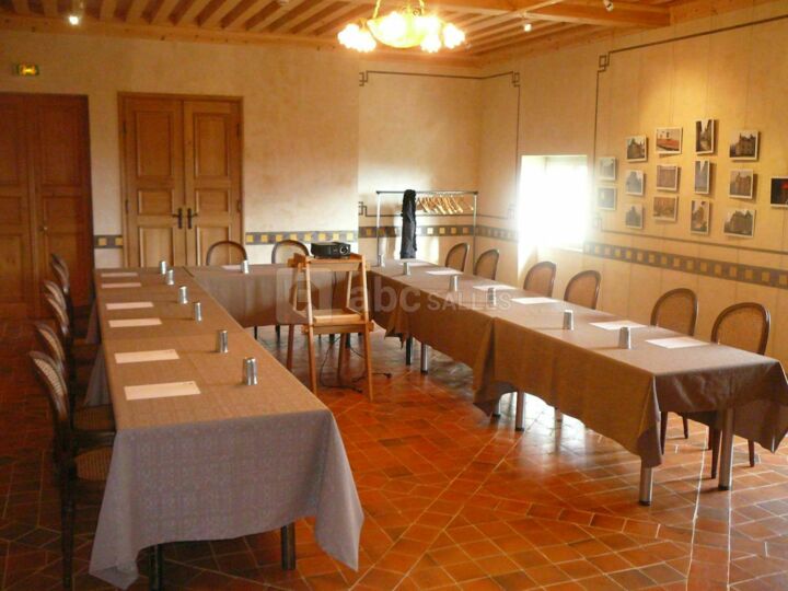 Salle Grecque espace séminaire ou salle de restaurant