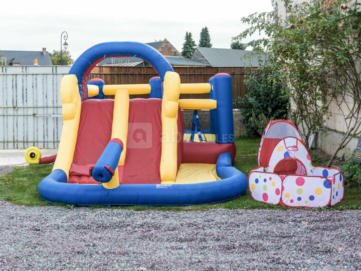La Forge + le Chapiteau + Jardin et Terrasses