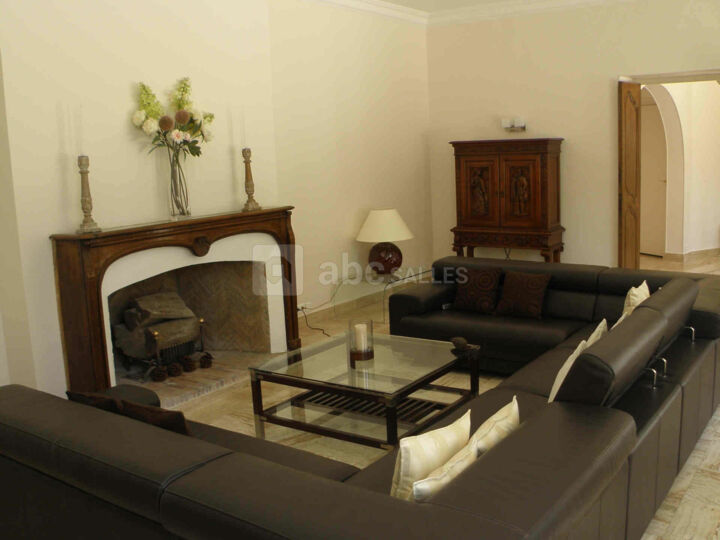 Salon