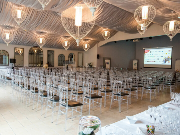 Salle les Amazones