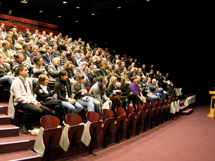 Amphithéâtre + Salle de Commission