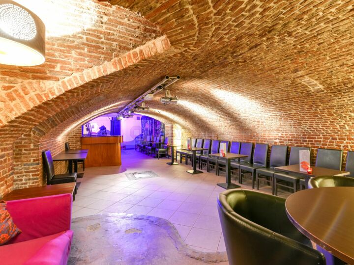La Cantina (Double Cave Voutée)L