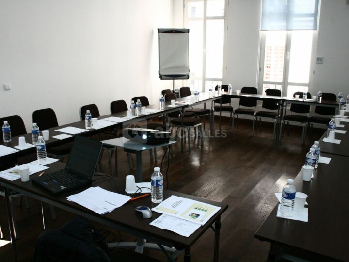 Salle 22 2 Ème Étage