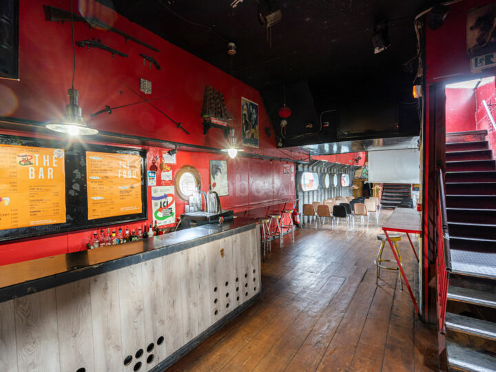 Péniche Cinéma