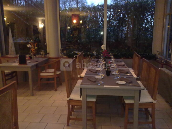 Salle de Restaurant + Salle de Réception/Bar