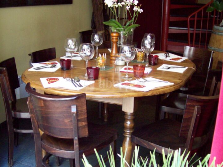 Rez-de-chaussée + Salle 1er Étage + Petit Salon