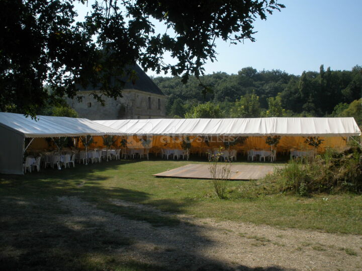 Le Cloître