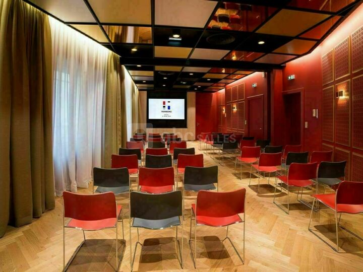 Salon Arp + Salon Taeuber