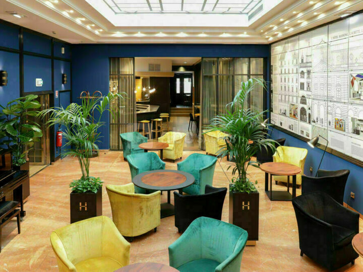 Salon Horn