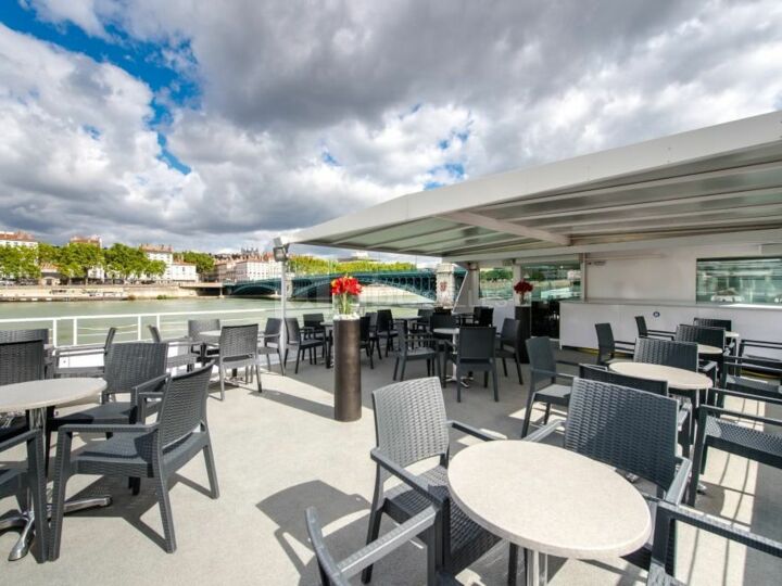 Bateau restaurant Hermes