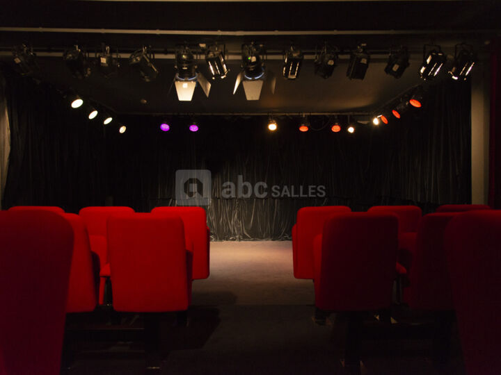 Le Passage Vers les Étoiles, Petite Salle