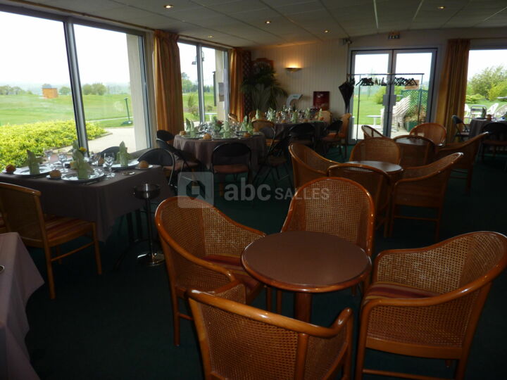 Salle Séminaire + Restaurant Table 6