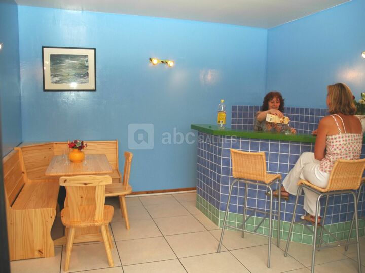 Salon