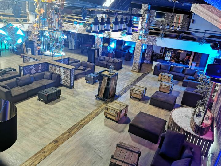 Salle Principale + Etage Mezzanine