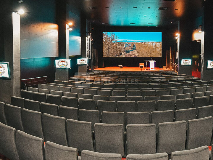 AUDITORIUM JEAN-CLAUDE ROLLAND
