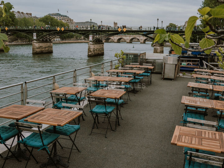 Péniche entière