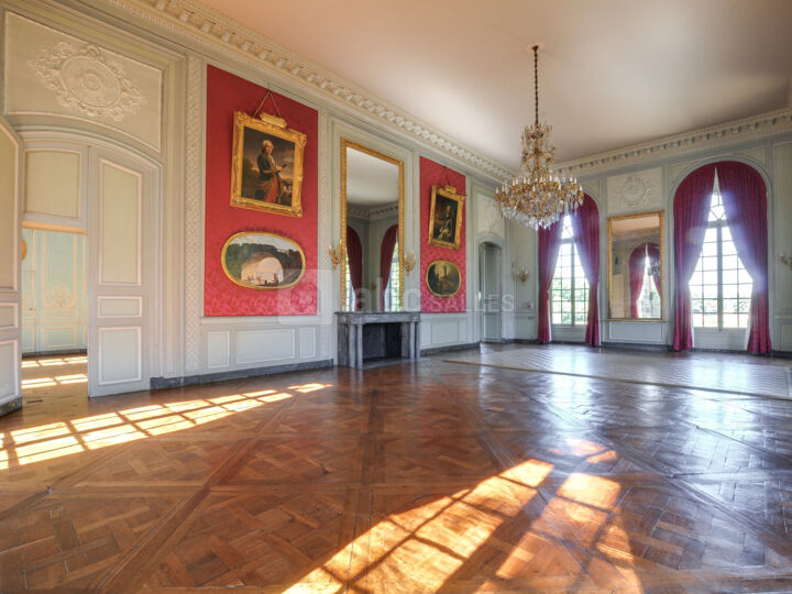 Grand Salon