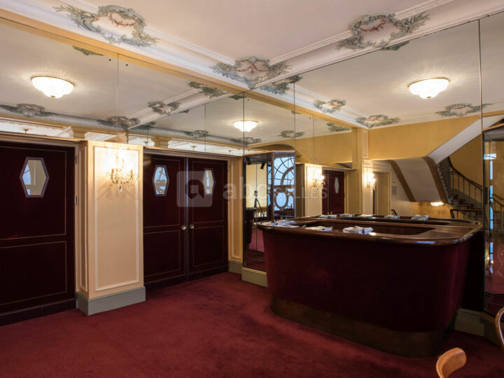 Foyer Mezzanine