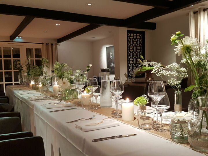 Petit Salon