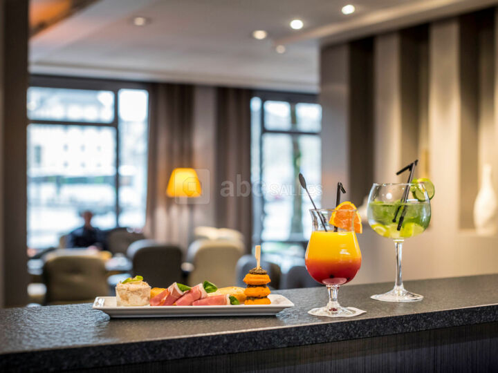 SALLE 43 / 47 (À L'ÉTAGE)