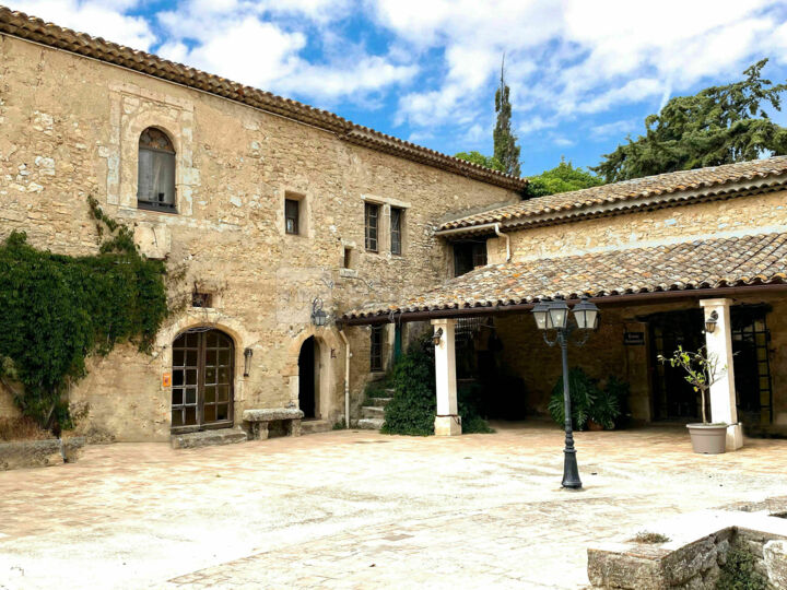 Cour du XVIe