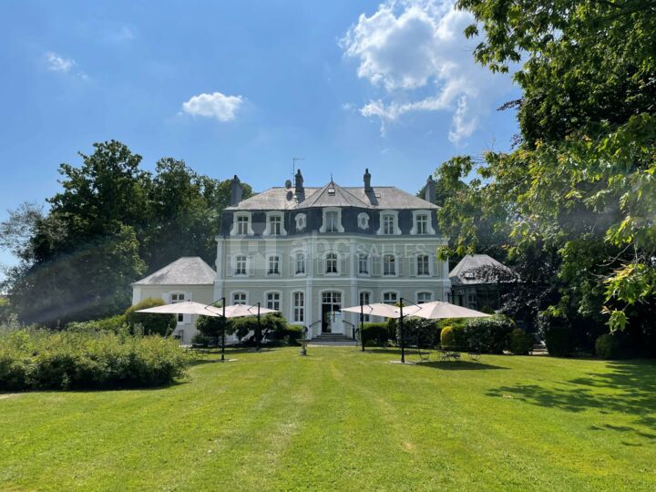 Najeti Hôtel Château Cléry