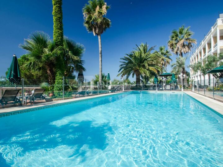Le Domaine du Mirage