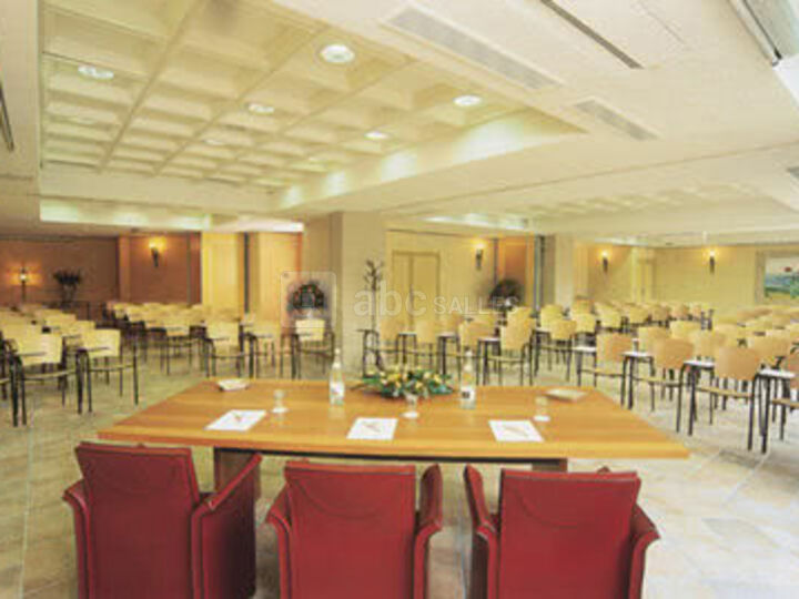 Salon du Conclave