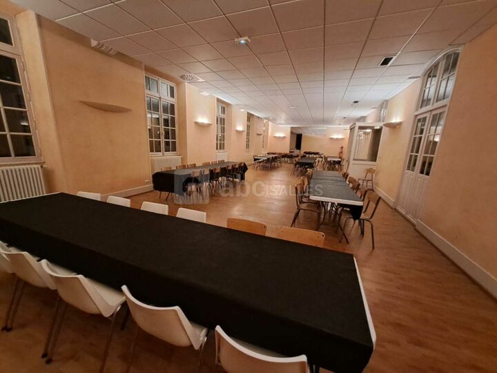 Table Saint Yves