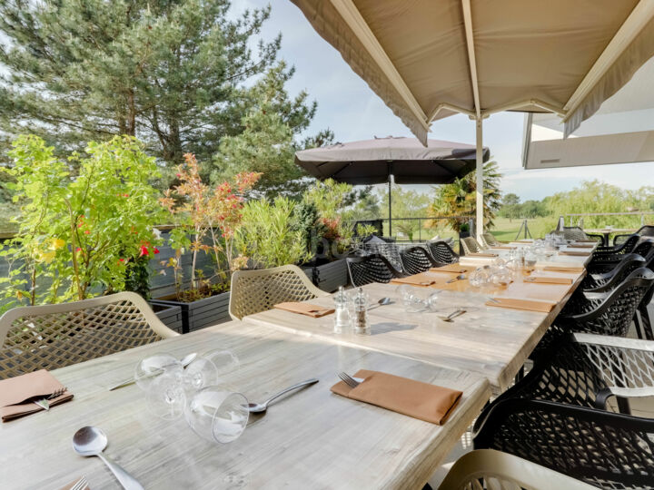 Terrasse restaurant 1