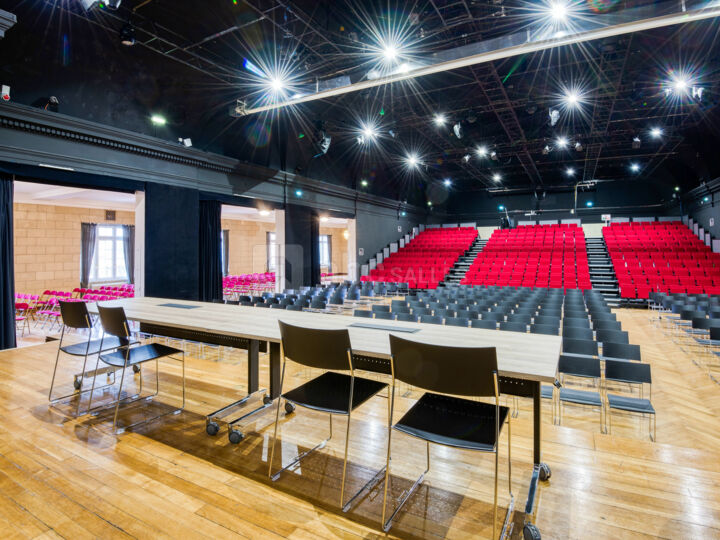 Espace Adenauer 500 Places