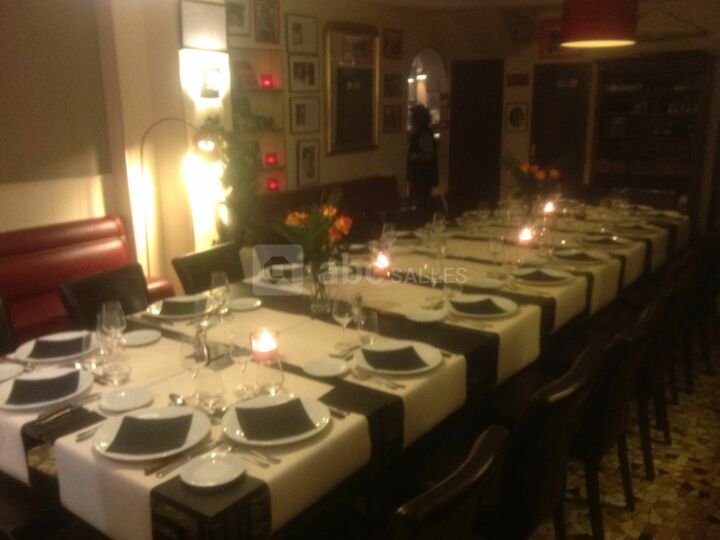 Le Bar