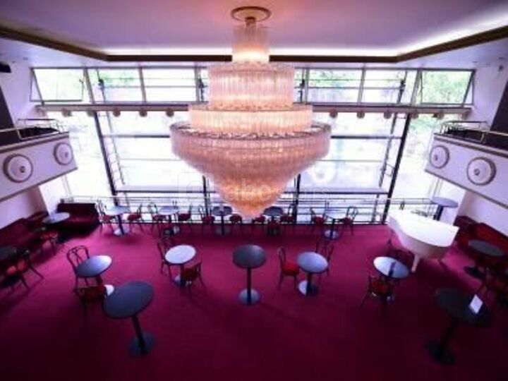 Le Bar Mezzanine