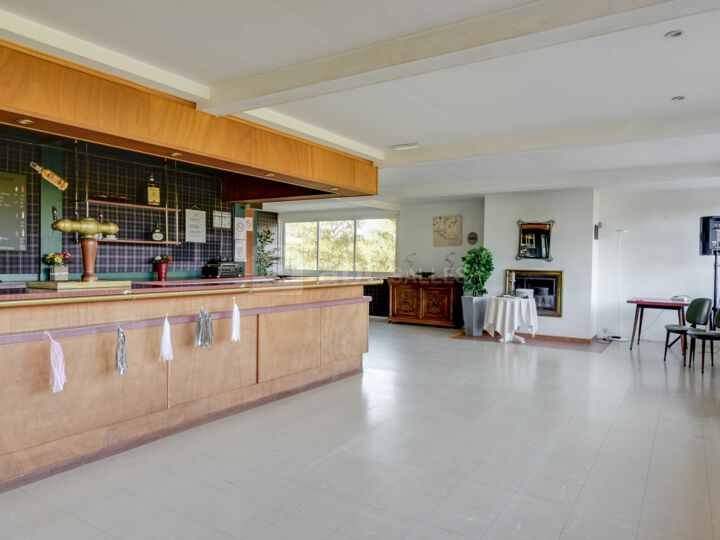 Salle du lac + Bar
