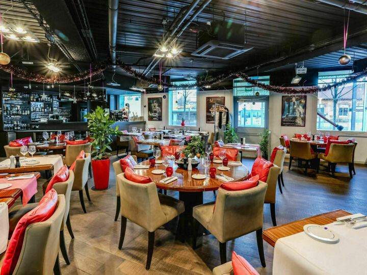 Salle intérieure restaurant