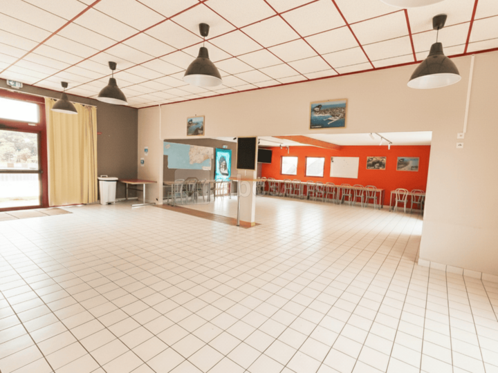 Salle Beniguet / Bar Beauséjour