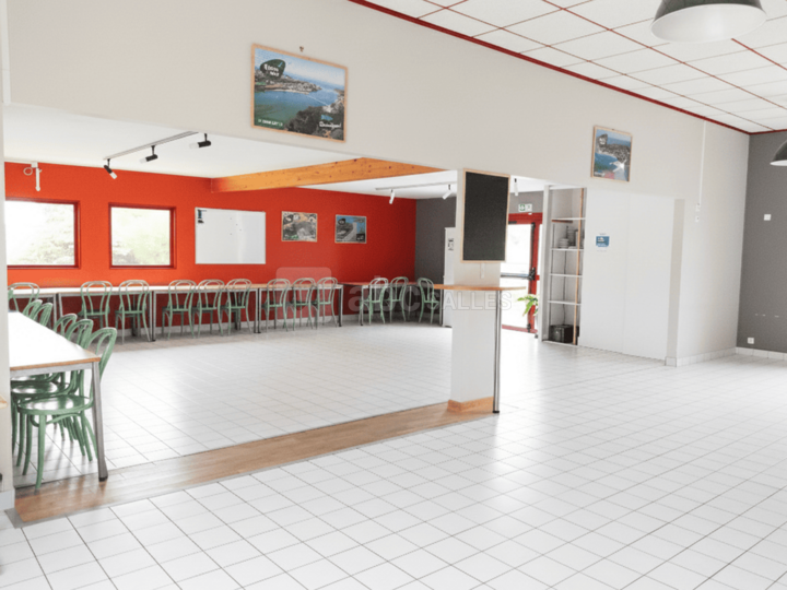 Salle Molène + Cuisine