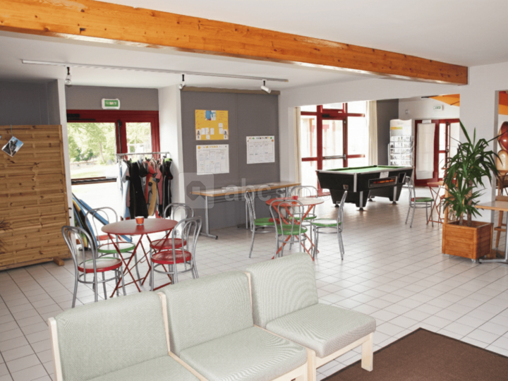 Salle Beniguet / Bar Beauséjour