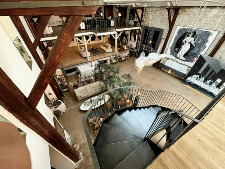 Mezzanine côté cour