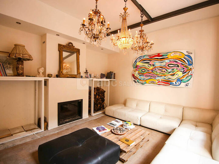Petit Salon