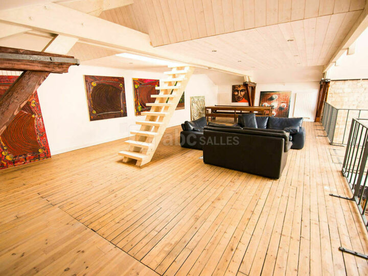 Mezzanine côté scène