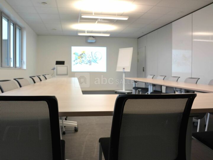 Salle 20 Personnes