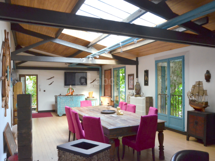 Salle de réunion atypique