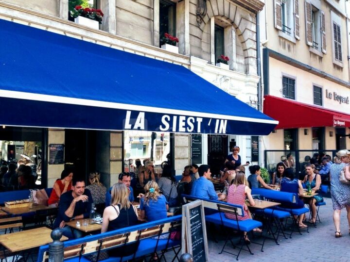 La terrasse (28 places assises)