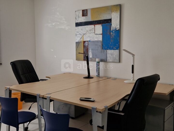 Bureau 6