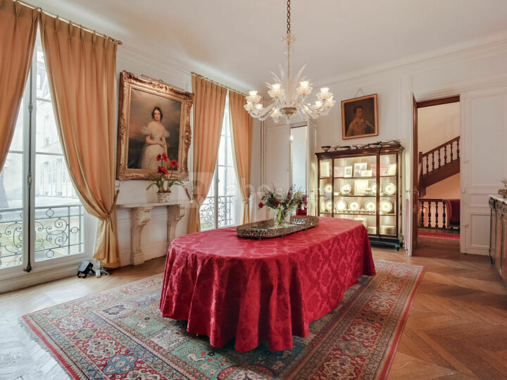 Salle à manger Empire