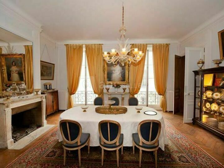 Salle à manger Empire