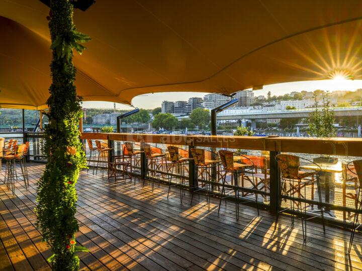 Le Reef Club