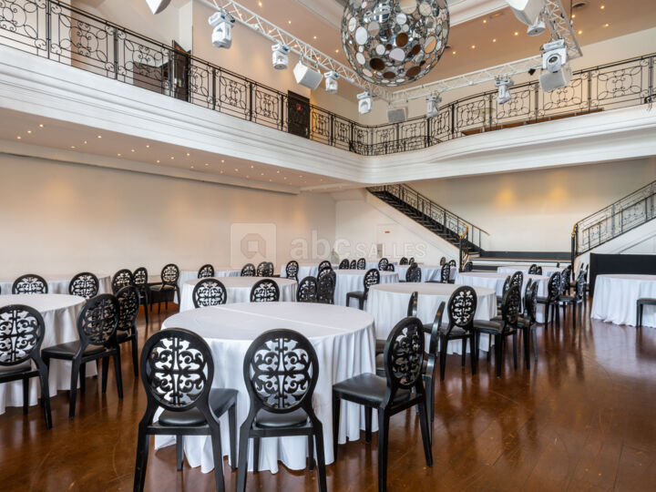 La mezzanine