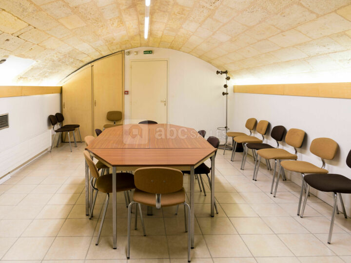 Salle au sous-sol